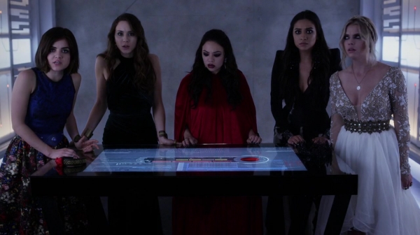 Pretty_Little_Liars_S06E10_Game_Over_Charles_720p_WEB-DL_DD5_1_H_264-PLLs_1129.jpg