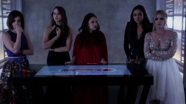Pretty_Little_Liars_S06E10_Game_Over_Charles_720p_WEB-DL_DD5_1_H_264-PLLs_1889.jpg