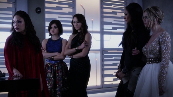 Pretty_Little_Liars_S06E10_Game_Over_Charles_720p_WEB-DL_DD5_1_H_264-PLLs_1914.jpg