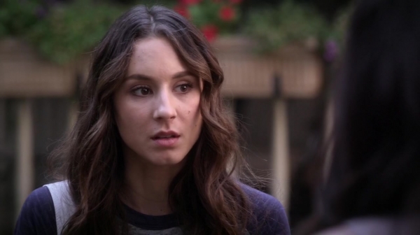 Pretty_Little_Liars_S06E10_Game_Over_Charles_720p_WEB-DL_DD5_1_H_264-PLLs_2407.jpg