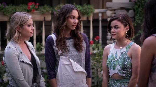 Pretty_Little_Liars_S06E10_Game_Over_Charles_720p_WEB-DL_DD5_1_H_264-PLLs_2415.jpg