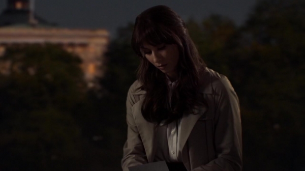 Pretty_Little_Liars_S06E11_Of_Late_I_Think_of_Rosewood_720p_WEB-DL_DD5_1_H_264-NTb_0185.jpg