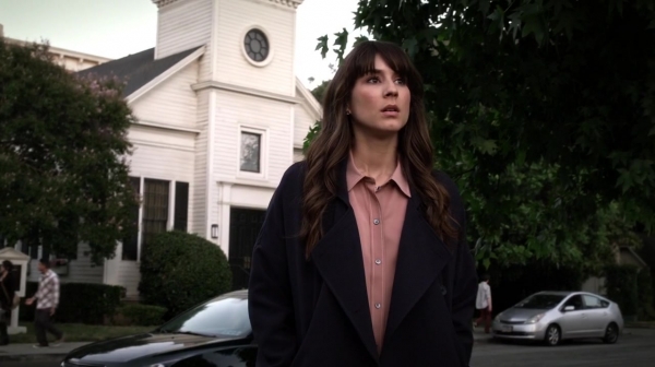 Pretty_Little_Liars_S06E11_Of_Late_I_Think_of_Rosewood_720p_WEB-DL_DD5_1_H_264-NTb_0360.jpg