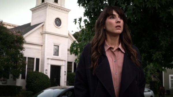 Pretty_Little_Liars_S06E11_Of_Late_I_Think_of_Rosewood_720p_WEB-DL_DD5_1_H_264-NTb_0361.jpg