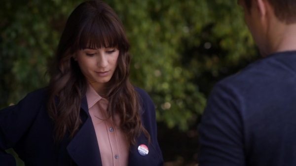 Pretty_Little_Liars_S06E11_Of_Late_I_Think_of_Rosewood_720p_WEB-DL_DD5_1_H_264-NTb_0973.jpg