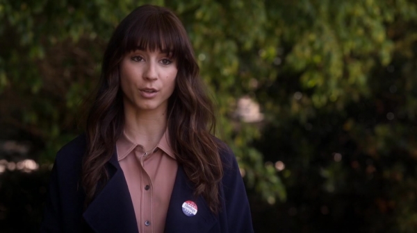 Pretty_Little_Liars_S06E11_Of_Late_I_Think_of_Rosewood_720p_WEB-DL_DD5_1_H_264-NTb_1009.jpg