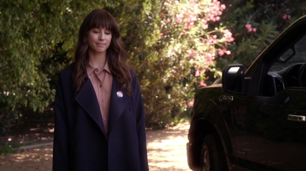 Pretty_Little_Liars_S06E11_Of_Late_I_Think_of_Rosewood_720p_WEB-DL_DD5_1_H_264-NTb_1015.jpg