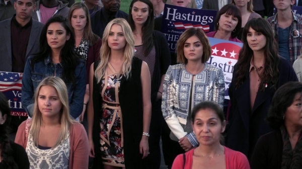 Pretty_Little_Liars_S06E11_Of_Late_I_Think_of_Rosewood_720p_WEB-DL_DD5_1_H_264-NTb_1170.jpg