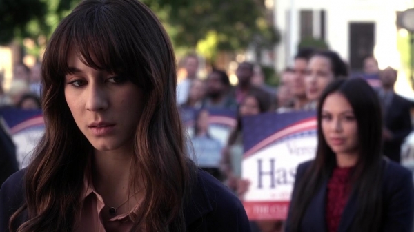 Pretty_Little_Liars_S06E11_Of_Late_I_Think_of_Rosewood_720p_WEB-DL_DD5_1_H_264-NTb_1251.jpg