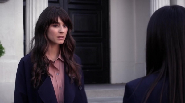 Pretty_Little_Liars_S06E11_Of_Late_I_Think_of_Rosewood_720p_WEB-DL_DD5_1_H_264-NTb_1273.jpg