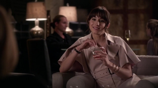 Pretty_Little_Liars_S06E11_Of_Late_I_Think_of_Rosewood_720p_WEB-DL_DD5_1_H_264-NTb_1761.jpg