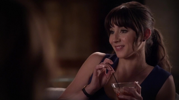 Pretty_Little_Liars_S06E11_Of_Late_I_Think_of_Rosewood_720p_WEB-DL_DD5_1_H_264-NTb_1874.jpg