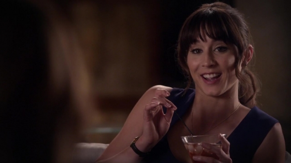 Pretty_Little_Liars_S06E11_Of_Late_I_Think_of_Rosewood_720p_WEB-DL_DD5_1_H_264-NTb_1875.jpg