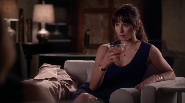 Pretty_Little_Liars_S06E11_Of_Late_I_Think_of_Rosewood_720p_WEB-DL_DD5_1_H_264-NTb_1895.jpg