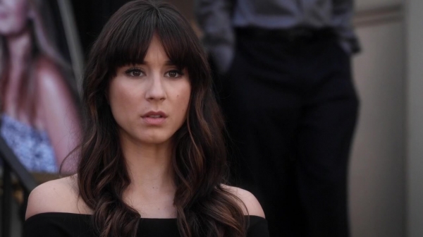 Pretty_Little_Liars_S06E11_Of_Late_I_Think_of_Rosewood_720p_WEB-DL_DD5_1_H_264-NTb_2448.jpg