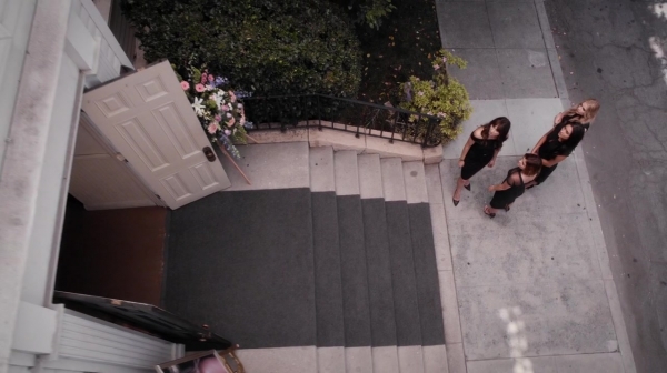 Pretty_Little_Liars_S06E11_Of_Late_I_Think_of_Rosewood_720p_WEB-DL_DD5_1_H_264-NTb_2517.jpg