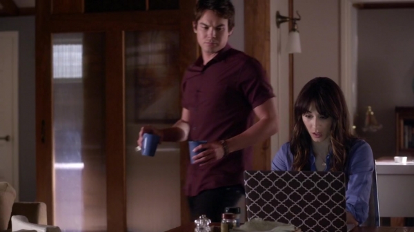 Pretty_Little_Liars_S06E12_Charlotte_s_Web_720p_WEB-DL_DD5_1_H_264-NTb_0933.jpg