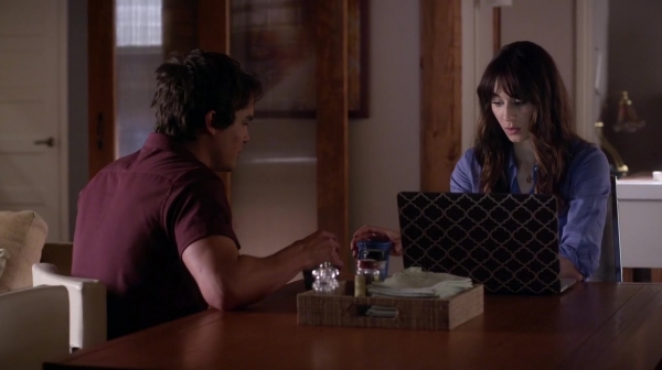 Pretty_Little_Liars_S06E12_Charlotte_s_Web_720p_WEB-DL_DD5_1_H_264-NTb_0938.jpg