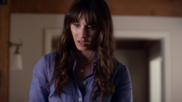 Pretty_Little_Liars_S06E12_Charlotte_s_Web_720p_WEB-DL_DD5_1_H_264-NTb_0979.jpg