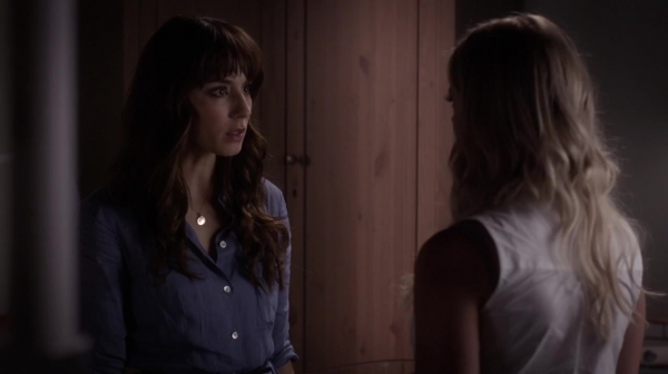 Pretty_Little_Liars_S06E12_Charlotte_s_Web_720p_WEB-DL_DD5_1_H_264-NTb_1560.jpg