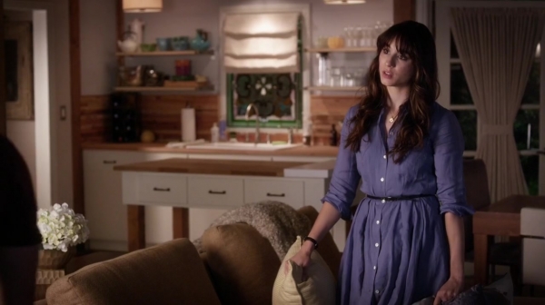 Pretty_Little_Liars_S06E12_Charlotte_s_Web_720p_WEB-DL_DD5_1_H_264-NTb_1831.jpg