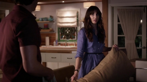 Pretty_Little_Liars_S06E12_Charlotte_s_Web_720p_WEB-DL_DD5_1_H_264-NTb_1837.jpg
