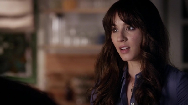 Pretty_Little_Liars_S06E12_Charlotte_s_Web_720p_WEB-DL_DD5_1_H_264-NTb_1873.jpg