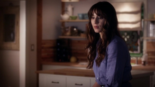 Pretty_Little_Liars_S06E12_Charlotte_s_Web_720p_WEB-DL_DD5_1_H_264-NTb_1892.jpg