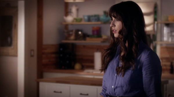 Pretty_Little_Liars_S06E12_Charlotte_s_Web_720p_WEB-DL_DD5_1_H_264-NTb_1893.jpg