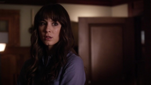 Pretty_Little_Liars_S06E12_Charlotte_s_Web_720p_WEB-DL_DD5_1_H_264-NTb_2147.jpg