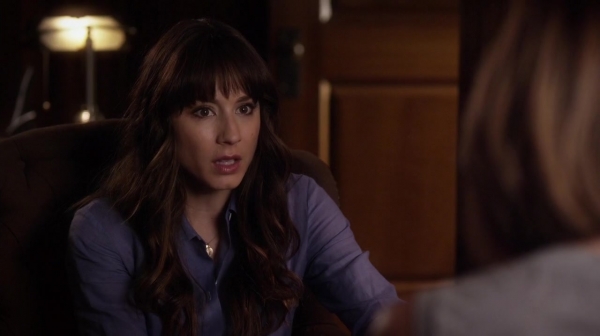 Pretty_Little_Liars_S06E12_Charlotte_s_Web_720p_WEB-DL_DD5_1_H_264-NTb_2181.jpg