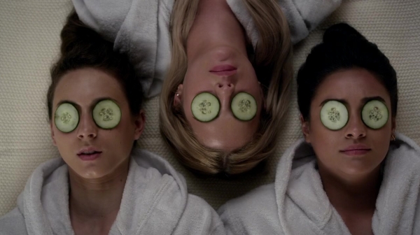 Pretty_Little_Liars_S06E13_The_Gloves_Are_On_720p_WEB-DL_DD5_1_H_264-NTb_0056.jpg