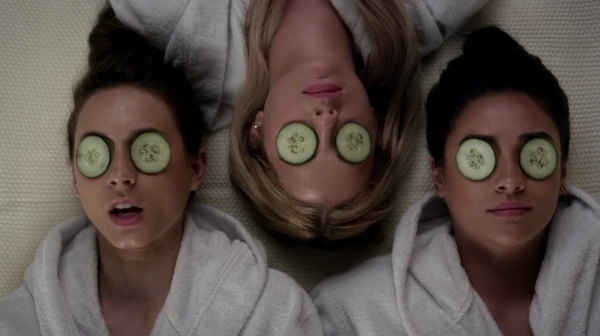 Pretty_Little_Liars_S06E13_The_Gloves_Are_On_720p_WEB-DL_DD5_1_H_264-NTb_0087.jpg