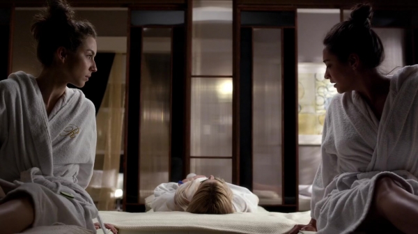 Pretty_Little_Liars_S06E13_The_Gloves_Are_On_720p_WEB-DL_DD5_1_H_264-NTb_0104.jpg