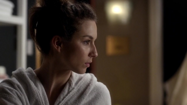 Pretty_Little_Liars_S06E13_The_Gloves_Are_On_720p_WEB-DL_DD5_1_H_264-NTb_0106.jpg