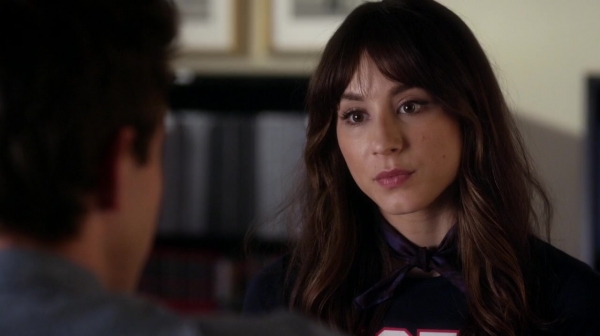 Pretty_Little_Liars_S06E13_The_Gloves_Are_On_720p_WEB-DL_DD5_1_H_264-NTb_0703.jpg