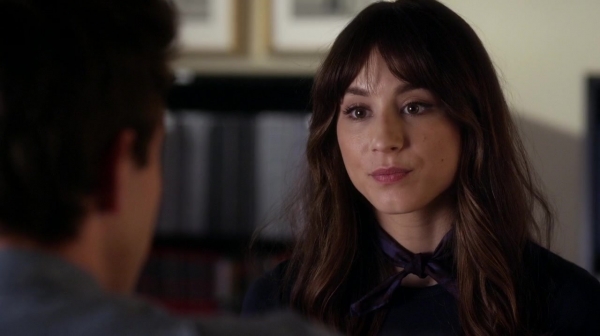 Pretty_Little_Liars_S06E13_The_Gloves_Are_On_720p_WEB-DL_DD5_1_H_264-NTb_0704.jpg