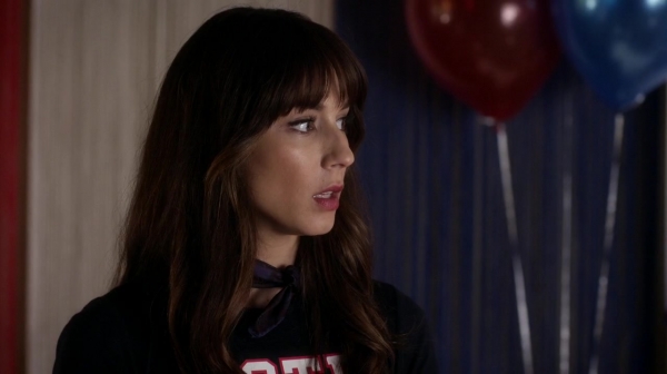 Pretty_Little_Liars_S06E13_The_Gloves_Are_On_720p_WEB-DL_DD5_1_H_264-NTb_0799.jpg