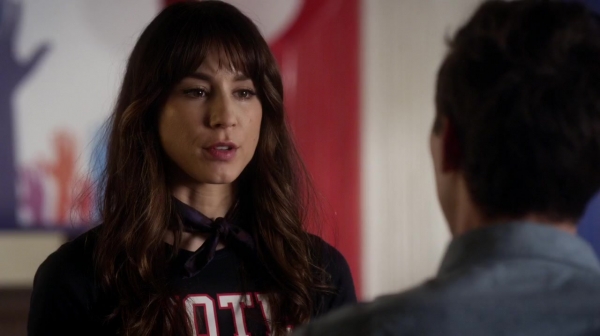 Pretty_Little_Liars_S06E13_The_Gloves_Are_On_720p_WEB-DL_DD5_1_H_264-NTb_0813.jpg
