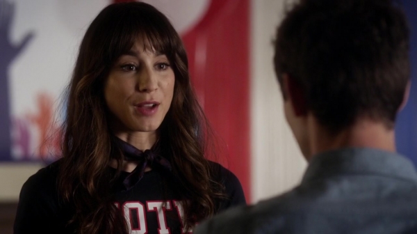 Pretty_Little_Liars_S06E13_The_Gloves_Are_On_720p_WEB-DL_DD5_1_H_264-NTb_0816.jpg
