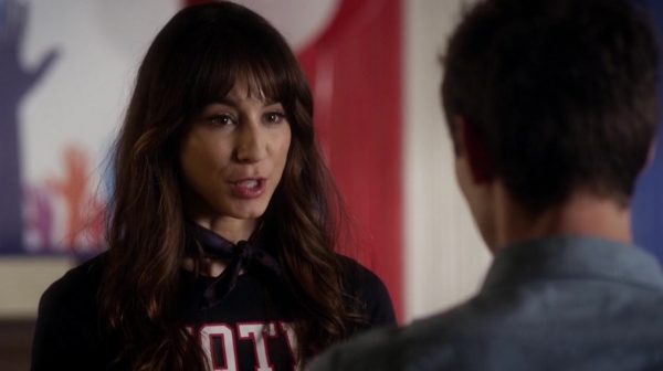 Pretty_Little_Liars_S06E13_The_Gloves_Are_On_720p_WEB-DL_DD5_1_H_264-NTb_0819.jpg