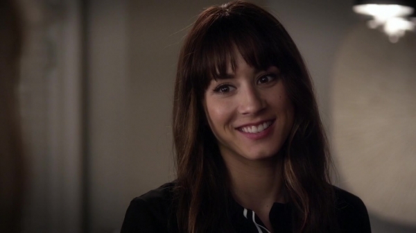 Pretty_Little_Liars_S06E13_The_Gloves_Are_On_720p_WEB-DL_DD5_1_H_264-NTb_1086.jpg