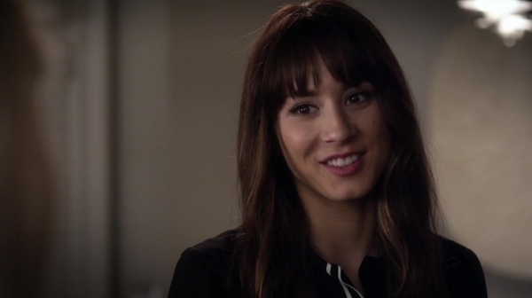 Pretty_Little_Liars_S06E13_The_Gloves_Are_On_720p_WEB-DL_DD5_1_H_264-NTb_1087.jpg