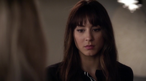 Pretty_Little_Liars_S06E13_The_Gloves_Are_On_720p_WEB-DL_DD5_1_H_264-NTb_1106.jpg
