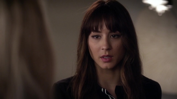 Pretty_Little_Liars_S06E13_The_Gloves_Are_On_720p_WEB-DL_DD5_1_H_264-NTb_1107.jpg