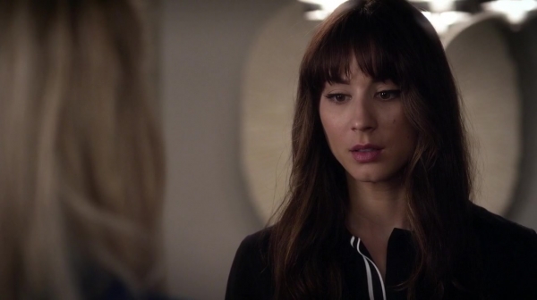 Pretty_Little_Liars_S06E13_The_Gloves_Are_On_720p_WEB-DL_DD5_1_H_264-NTb_1165.jpg