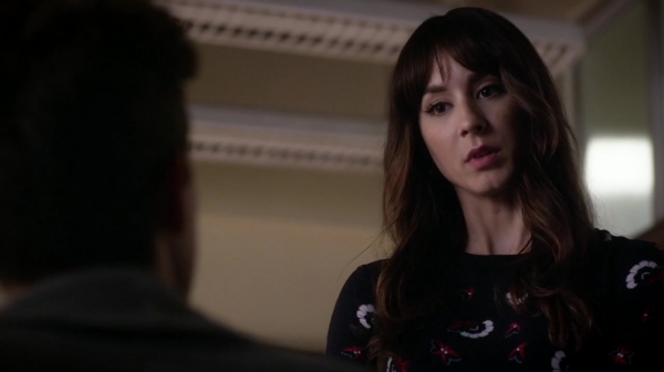 Pretty_Little_Liars_S06E13_The_Gloves_Are_On_720p_WEB-DL_DD5_1_H_264-NTb_1265.jpg