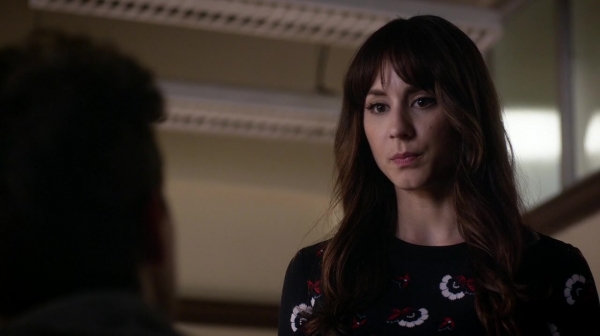 Pretty_Little_Liars_S06E13_The_Gloves_Are_On_720p_WEB-DL_DD5_1_H_264-NTb_1296.jpg