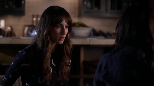 Pretty_Little_Liars_S06E13_The_Gloves_Are_On_720p_WEB-DL_DD5_1_H_264-NTb_1741.jpg