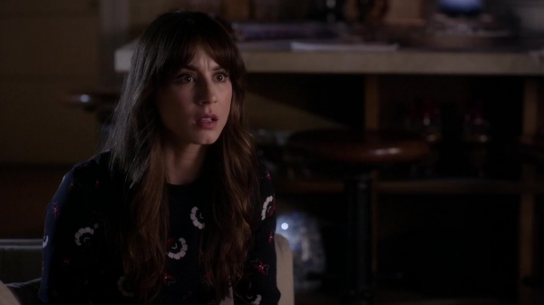 Pretty_Little_Liars_S06E13_The_Gloves_Are_On_720p_WEB-DL_DD5_1_H_264-NTb_1763.jpg